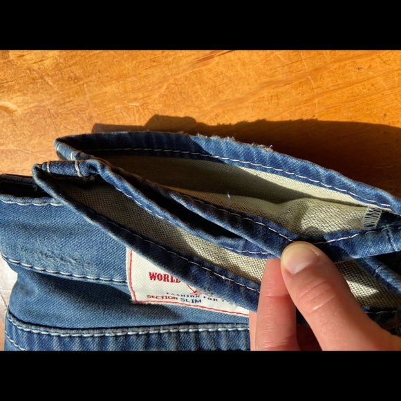 Men’s True Religion Slim Fit Jeans - Picture 5 of 7